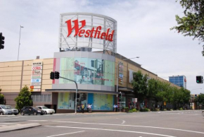 Отель Shine Apartment  Ливерпуль